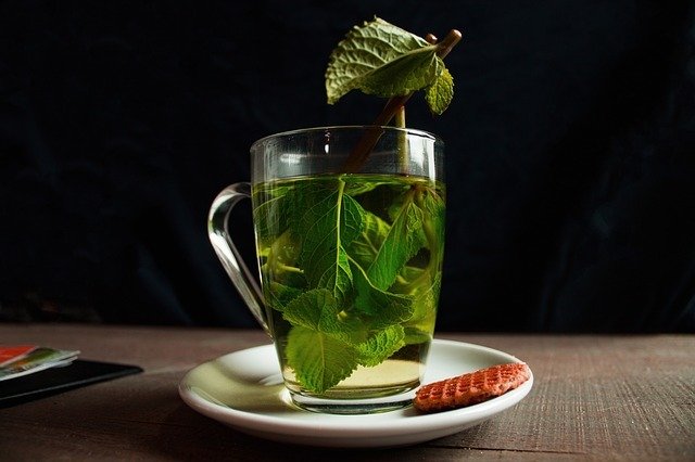 Green Tea helps you lose weight quickly